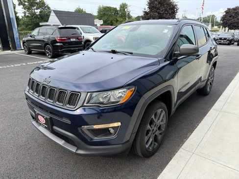 Used 2021 Jeep Compass Latitude AWD/4WD image 6