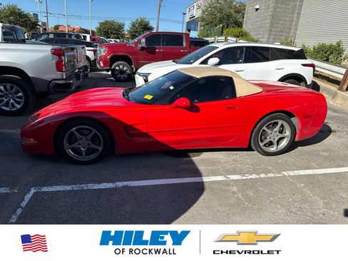 Used 2004 Chevrolet Corvette Convertible w/ Preferred Equipment Group RWD image 1