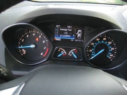 Used 2014 Ford Escape Titanium image 20