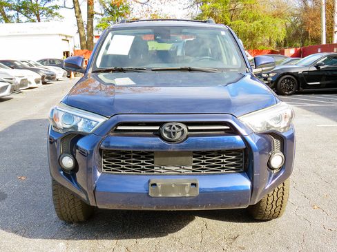 Used 2020 Toyota 4Runner SR5 image 4