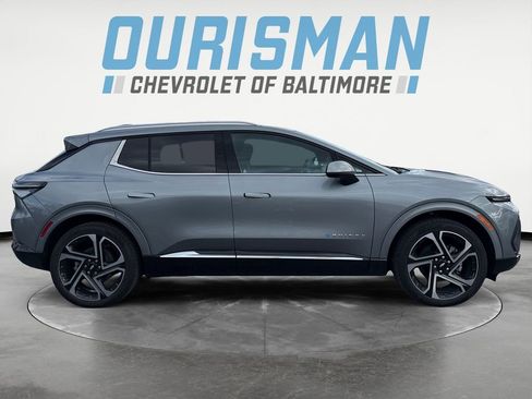 New 2026 Chevrolet Equinox EV LT image 7