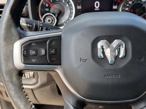Used 2020 RAM 1500 Laramie AWD/4WD image 17
