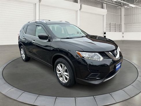Used 2016 Nissan Rogue SV AWD/4WD image 7