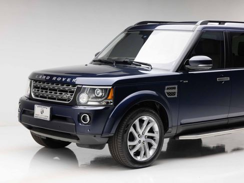 Used 2016 Land Rover LR4 HSE AWD/4WD image 33