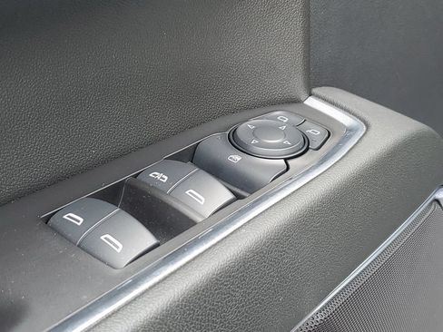 Used 2024 Chevrolet Silverado 1500 LT AWD/4WD image 27
