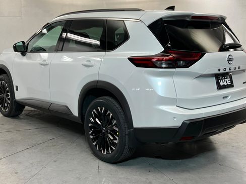 New 2026 Nissan Rogue SV AWD/4WD image 3