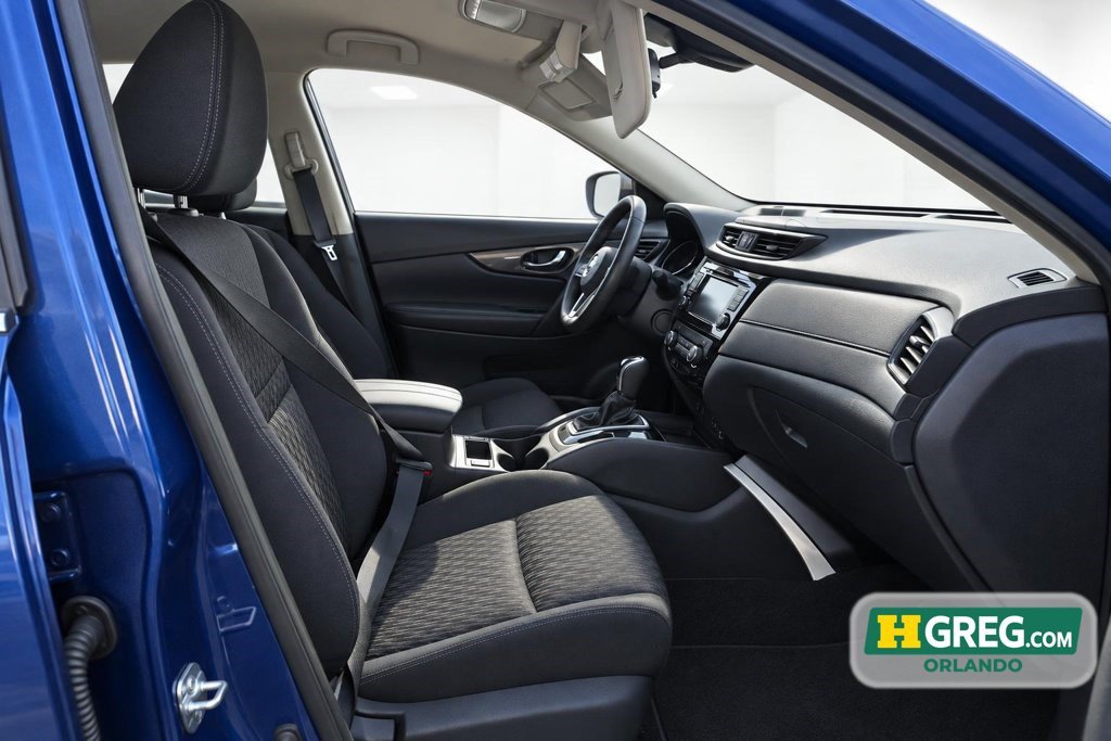 Used 2020 Nissan Rogue SV FWD image 11