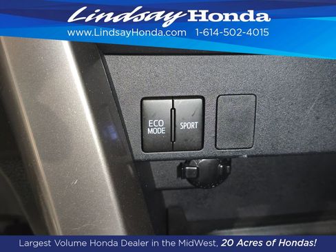 Used 2018 Toyota RAV4 LE w/ All Weather Liner Package image 20