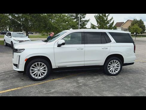 Used 2021 Cadillac Escalade Luxury AWD/4WD image 33