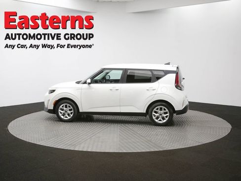 Used 2023 Kia Soul LX w/ Option Group 015 image 59