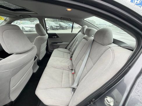 Used 2015 Honda Accord EX image 21