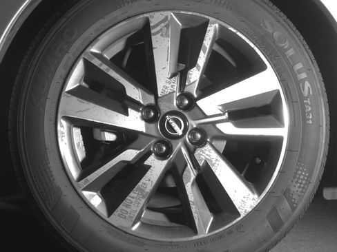 Used 2025 Nissan Versa SV FWD image 12