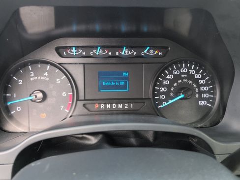 Used 2022 Ford F250 XL image 18