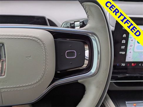 Used 2024 Lincoln Nautilus Reserve w/ Equipment Group 203A image 30