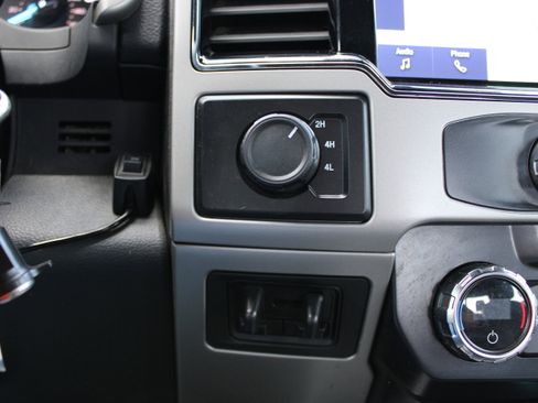 Used 2022 Ford F250 Lariat image 22