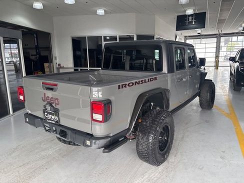 Used 2022 Jeep Gladiator Rubicon AWD/4WD image 8