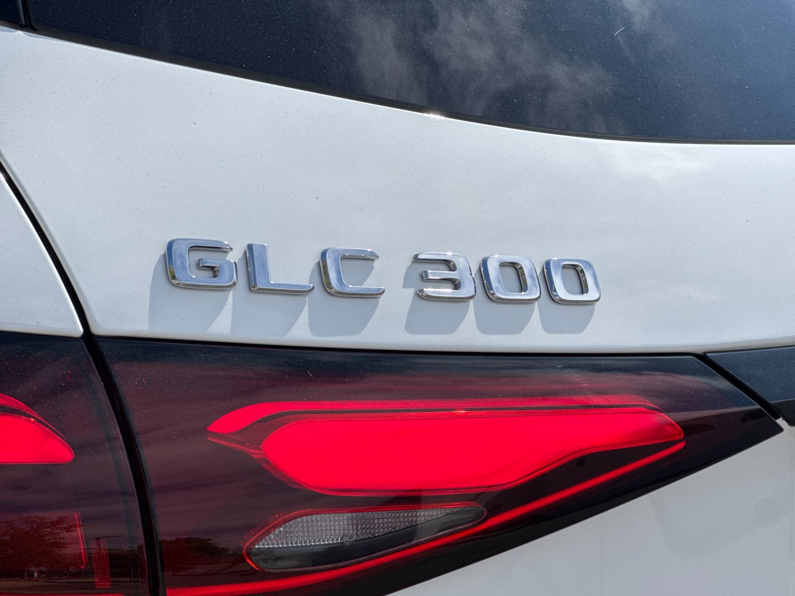 Certified 2026 Mercedes-Benz GLC 300 4MATIC image 26