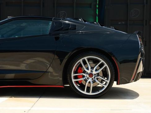 Used 2015 Chevrolet Corvette Stingray Coupe w/ 2LT Preferred Equipment Group RWD image 25