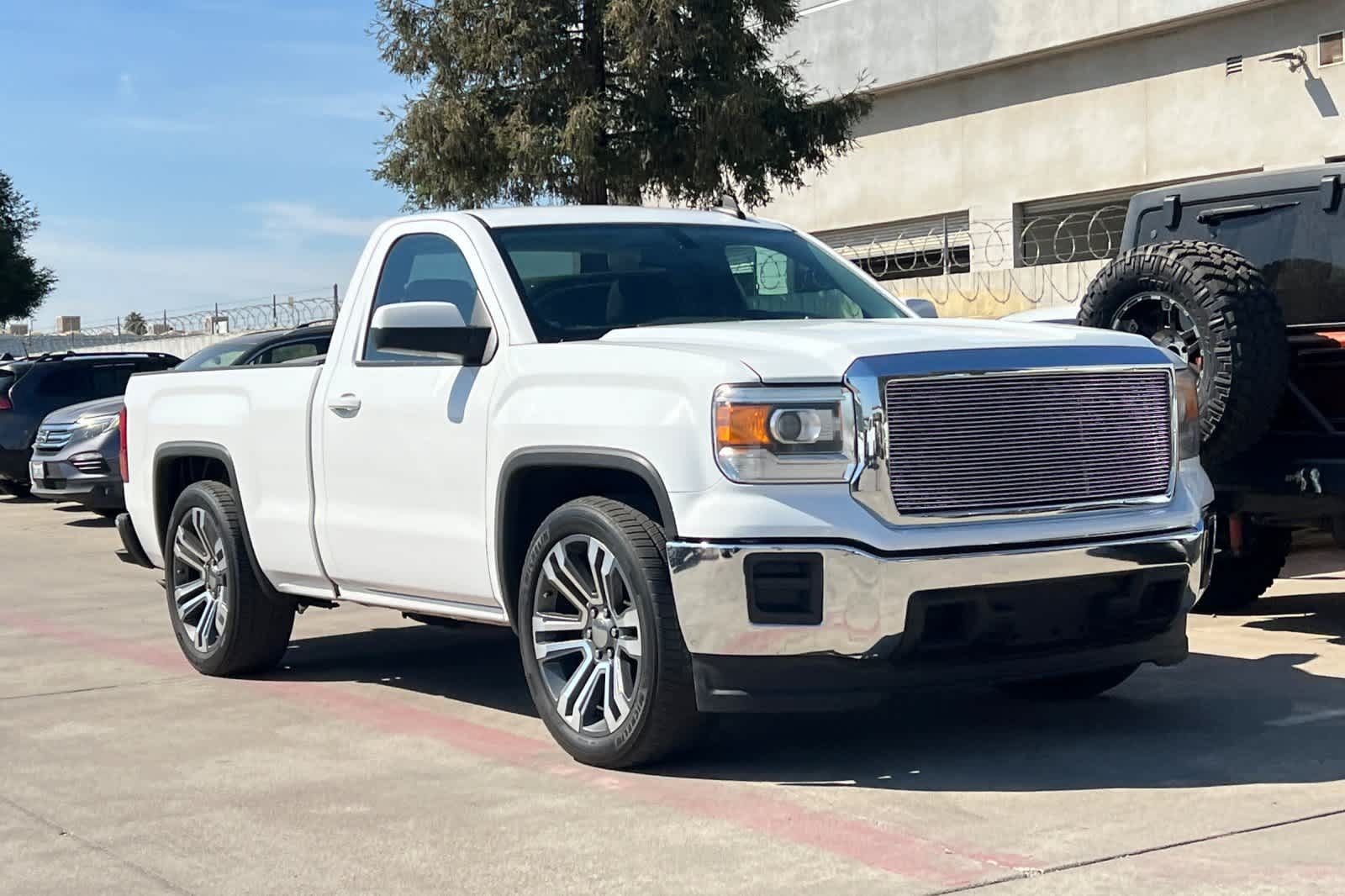 Used 2015 GMC Sierra 1500 SLE RWD image 8
