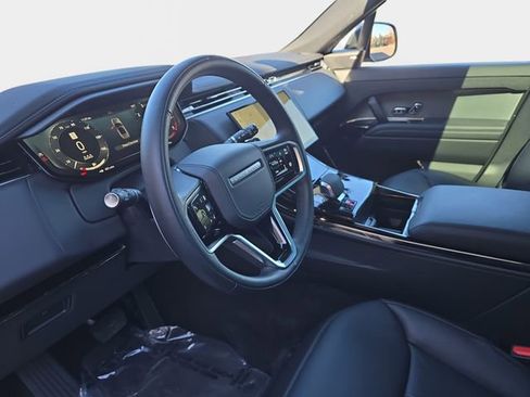 Certified 2025 Land Rover Range Rover Sport AWD/4WD image 19