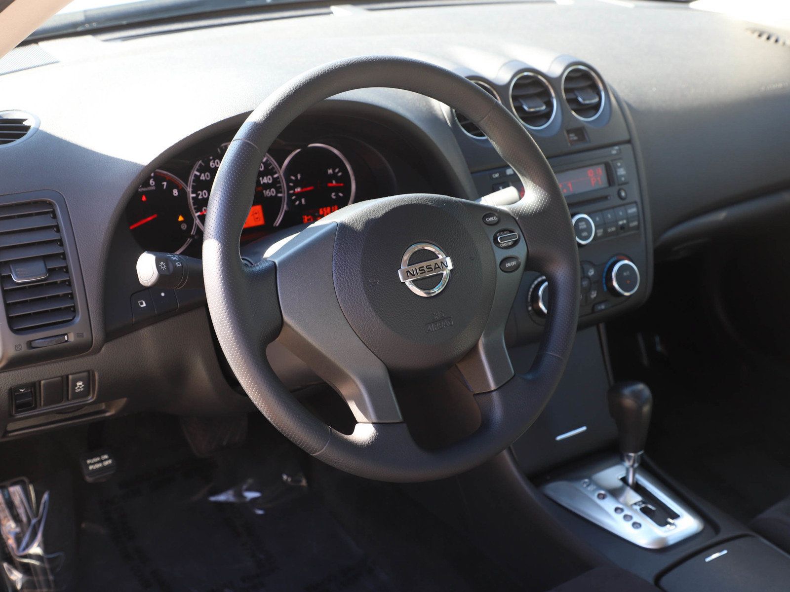 Used 2012 Nissan Altima 2.5 S FWD image 19