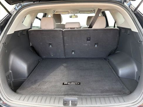 Used 2016 Hyundai Tucson SE w/ Option Group 02 FWD image 13
