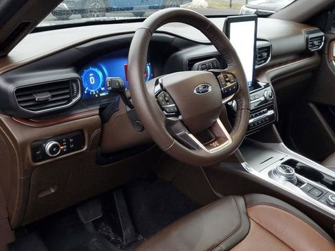 Certified 2023 Ford Explorer King Ranch w/ Technology Package image 12