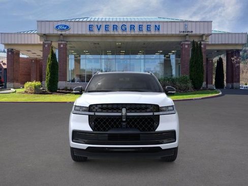 New 2025 Lincoln Navigator L Black Label image 6