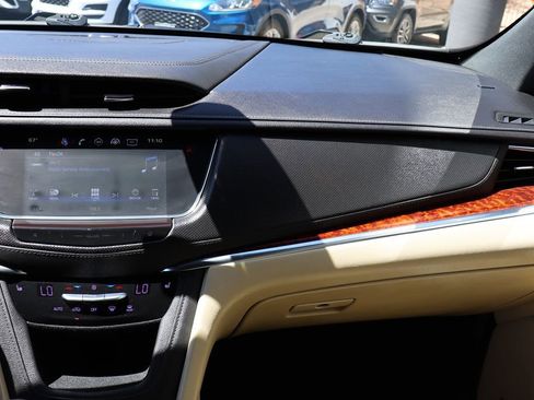 Used 2019 Cadillac XT5 Luxury FWD image 46