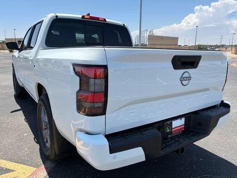 New 2026 Nissan Frontier SV w/ SV Convenience Package RWD image 4