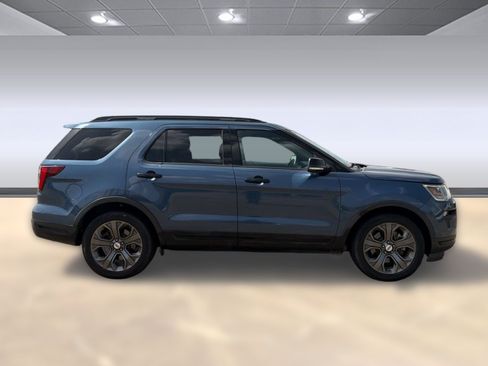 Used 2018 Ford Explorer Sport w/ Equipment Group 401A AWD/4WD image 8