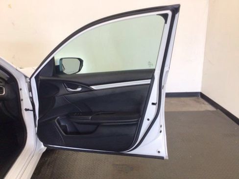 Used 2019 Honda Civic LX image 13