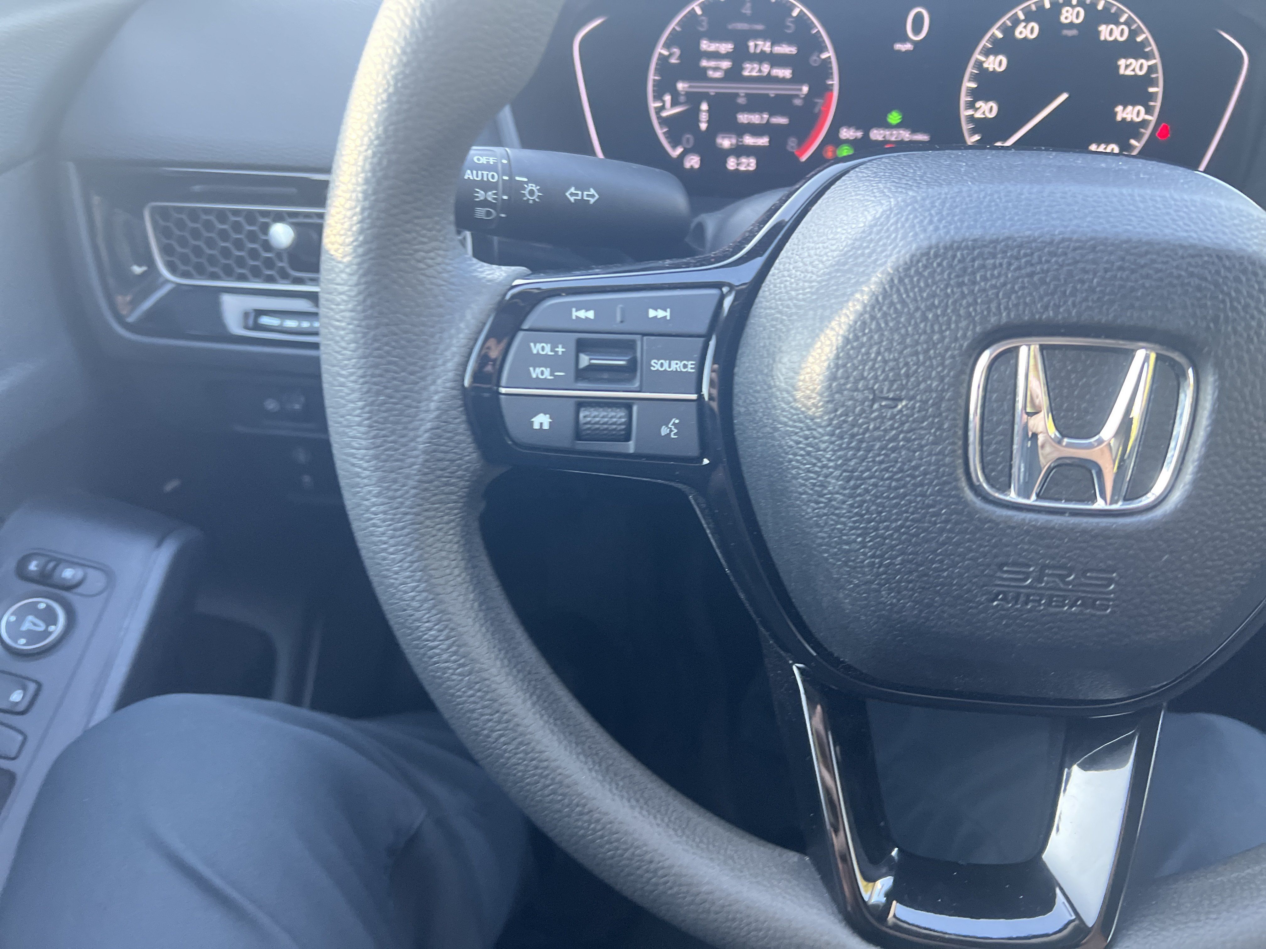 Used 2023 Honda Civic LX image 5