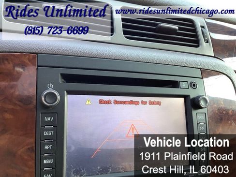 Used 2013 Chevrolet Suburban LTZ image 13