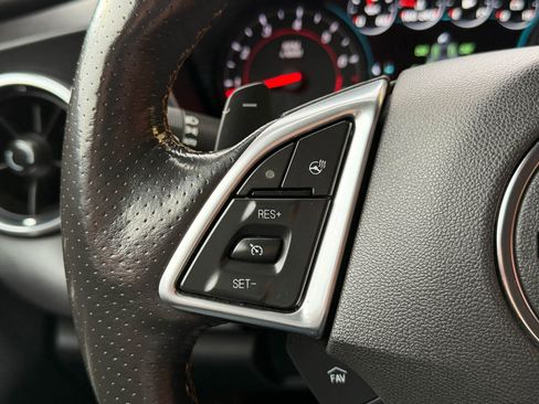 Used 2016 Chevrolet Camaro SS image 28