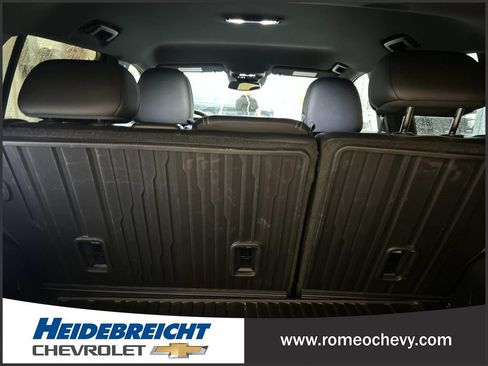 Used 2024 Chevrolet Equinox EV LT w/ LPO, All-Weather Mat Package AWD/4WD image 30