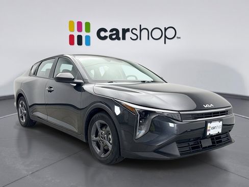 Used 2025 Kia K4 LXS image 7