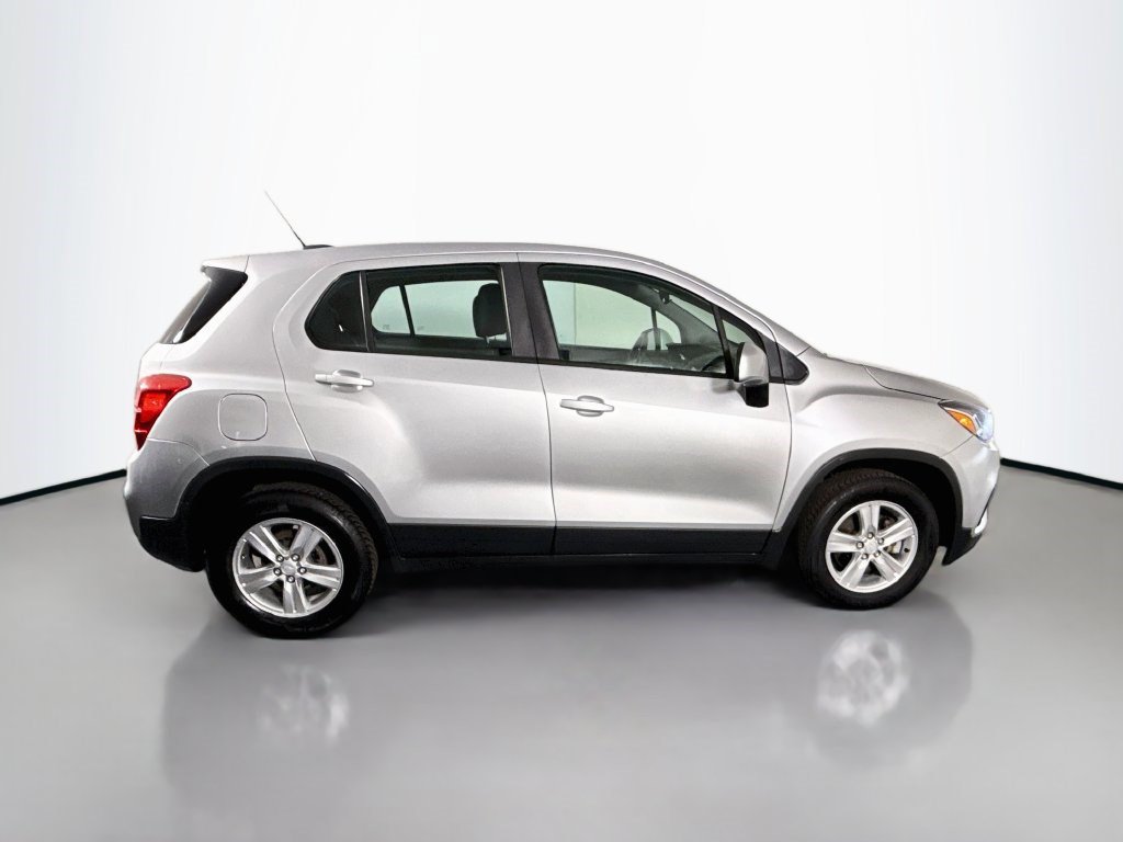 Used 2019 Chevrolet Trax LS FWD image 11
