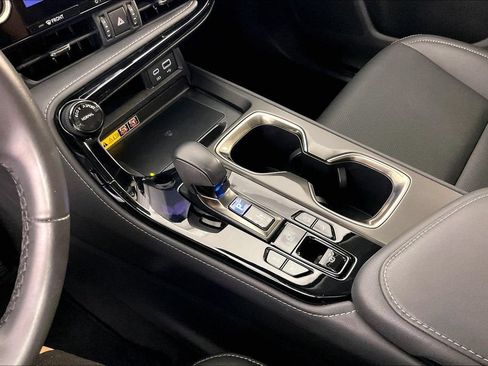 Used 2025 Lexus NX 350 AWD w/ Accessory Package (K3) image 17