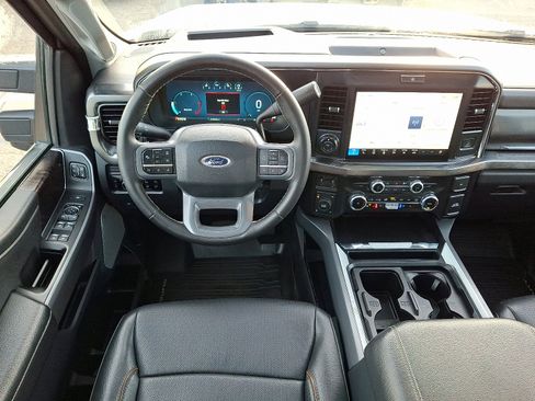 Used 2025 Ford F350 Lariat w/ Lariat Ultimate Package image 11