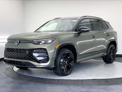 New 2026 Volkswagen Tiguan SE R-Line