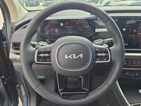 New 2026 Kia Carnival SX Prestige FWD image 32