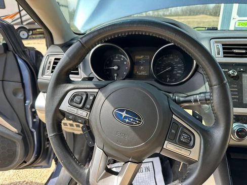 Used 2015 Subaru Legacy 2.5i Premium w/ Popular Package #2 AWD/4WD image 18