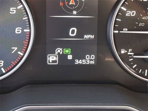 Used 2025 Subaru Outback Limited image 22