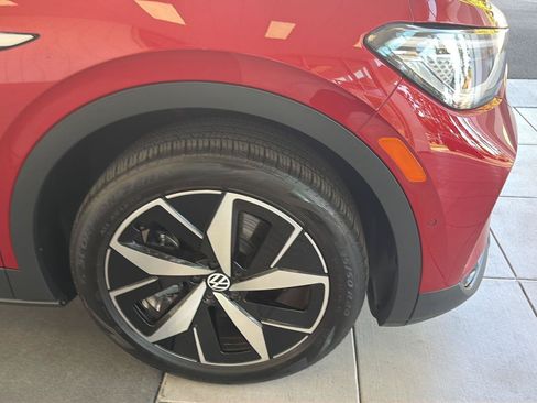 Certified 2023 Volkswagen ID.4 Pro S AWD/4WD image 10