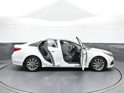 Used 2016 Hyundai Sonata Sport w/ Option Group 03 FWD image 42
