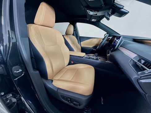 Certified 2025 Lexus RX 350 Premium image 30