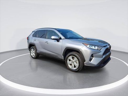 Certified 2021 Toyota RAV4 XLE AWD/4WD image 3