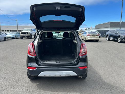 Used 2019 Buick Encore Preferred AWD/4WD image 32