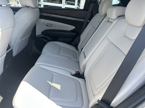Used 2024 Hyundai Tucson SEL w/ Convenience Package FWD image 12